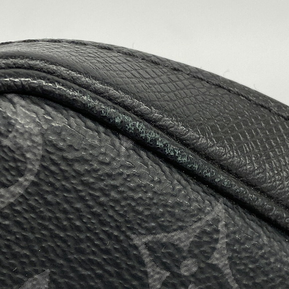 LOUIS VUITTON Shoulder Bag Taigarama Outdoor M30233 Noir Ladies - Picture 8 of 10